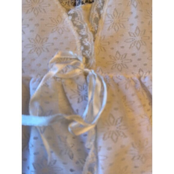 Vintage Infant Cream Ivory Lace Pointell Christening Open Gown Coat Topper - Picture 2 of 5